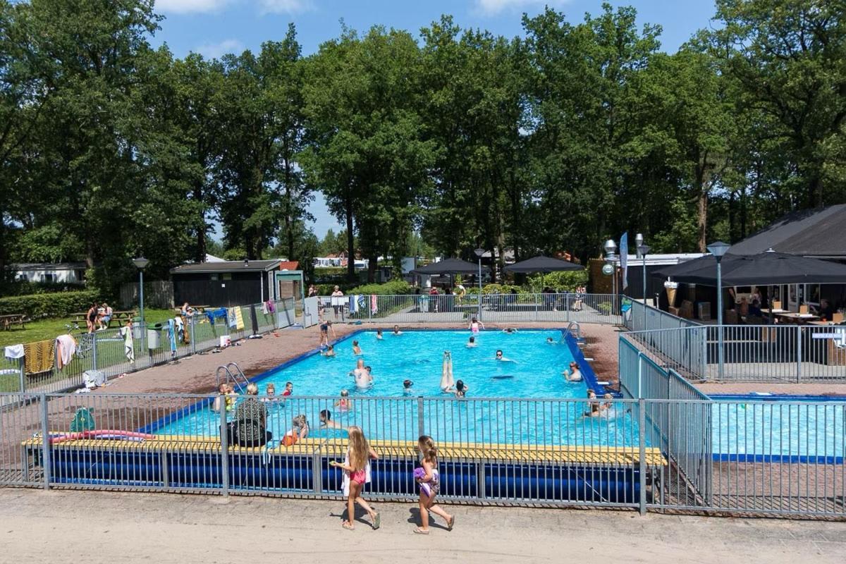 Sayang26 Gezellige Gezinsvriendelijke Stacaravan Op Familiecamping De Vossenburcht In Natuurgebied Reestdal - No Workers Allowed